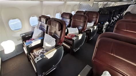 Boeing 737 Business Class 的图像结果