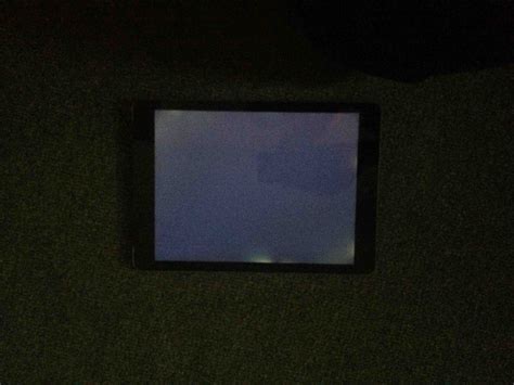 iPad Air backlight bleed. Only 1 month old (previous rma) : r/ipad