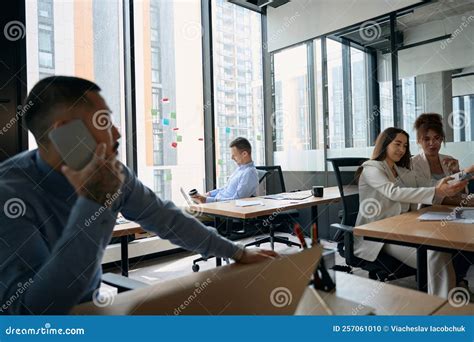 Be Busy Doing 的图像结果