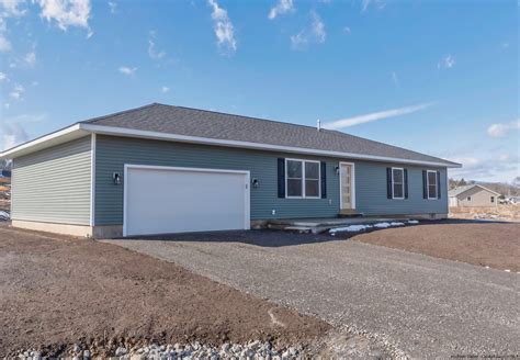 Home for sale in Saugerties: 52 Broadway, Saugerties, NY 12477