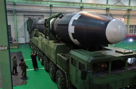 朝鲜首次试射新型战术导弹释放什么信号？专家解读_凤凰网