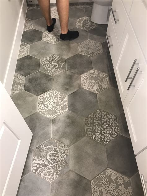9 projects to inspire hexagon floor tile – Artofit