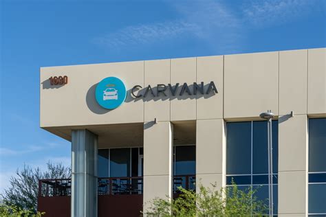 Sell Expensive Carvana Stock Amid Tough Macro Challenges (NYSE:CVNA ...