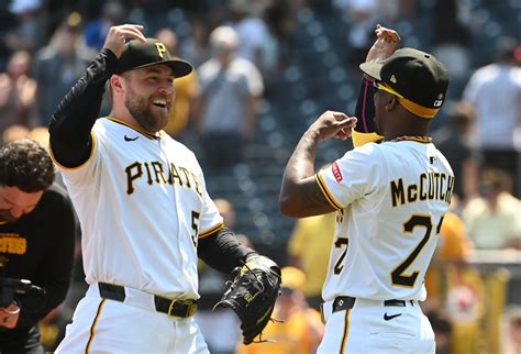 Roberto Clemente Day gets bilingual broadcast as Pirates honor ...