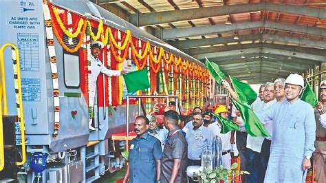 ICF: 75 Vande Bharat rakes to roll out by August next year