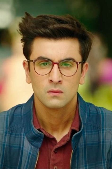 Holi: Get Latest Buzz, Updates, Gossip, Photos & Videos