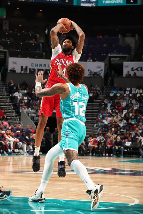 Photos: Hornets vs. Pelicans Game Action 10/21/2022 Photo Gallery | NBA.com