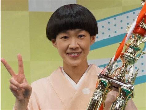 Katsura Niyo gewinnt als erste Frau den großen Rakugo-Wettbewerb des NHK