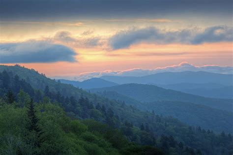 [100+] Great Smoky Mountains National Park Wallpapers | Wallpapers.com