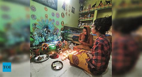 Durga: Lgbt Members Pray For Social Peace During Puja | Ranchi News ...