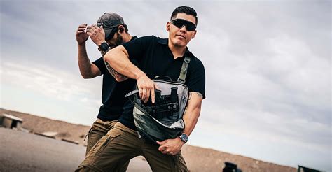 SAS Close Protection 的图像结果