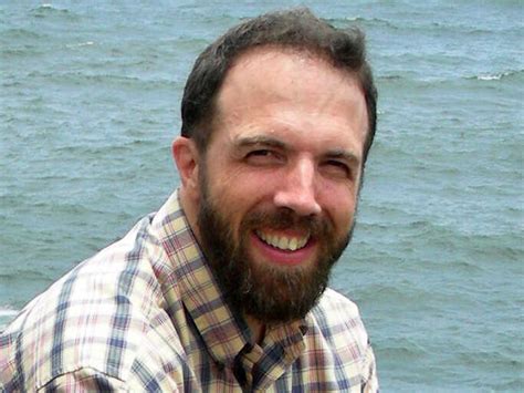 U.S. Doctor Didn't Treat Ebola Patients Yet Still Caught The Virus ...