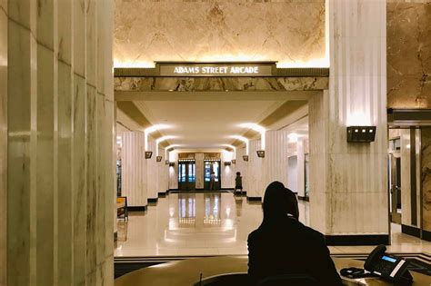 Field Building 的图像结果