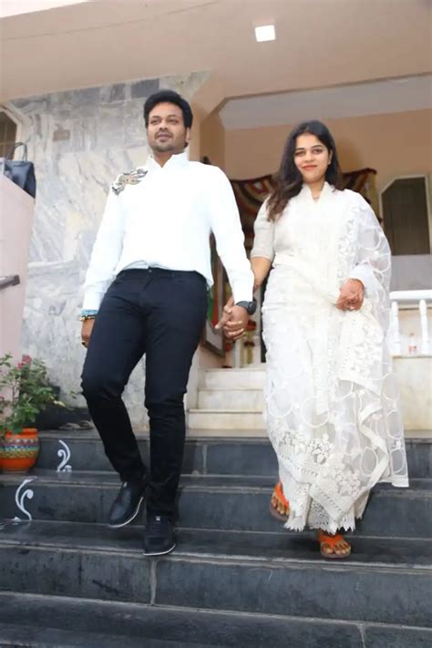 Manoj - mounika : కొత్తజంట మనోజ్, మౌనిక కొత్త ఫొటోలు..