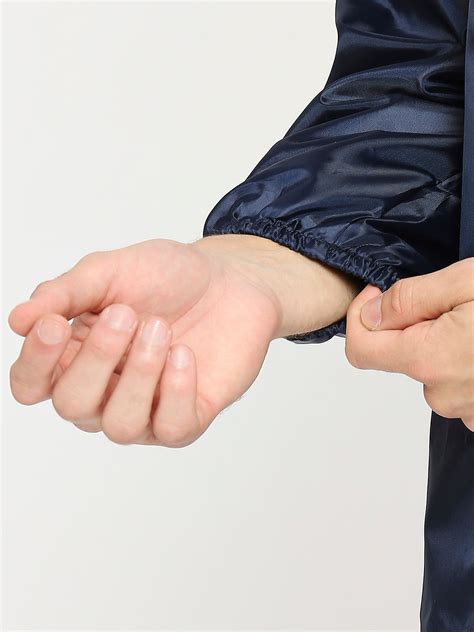 Exclusive Checks Printed Reversible Raincoat – Citizen