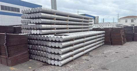 Raw materials| Freight, containers and storage | ColliCare Logistics