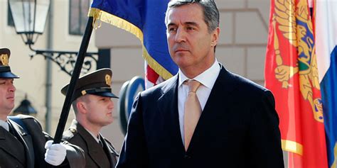 Milo Cukanoviç (Milo Đukanović) Kimdir, Hayatı ve Resimleri