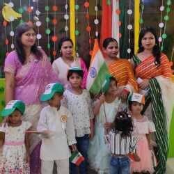 Foster Kids Play School in Vardankhand Lucknow | Phonics Classes ...