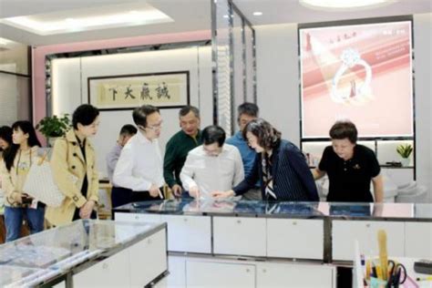 浙江省珠宝行业放心消费建设启动仪式在杭州国际珠宝城举行 - 国内 - 中国网•东海资讯