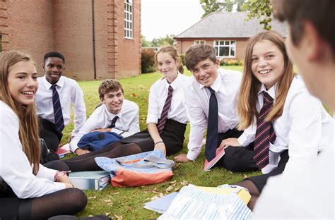 イギリス私立小学中学高校プログラム 手数料無料の海外留学推進協会