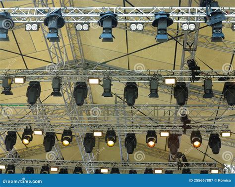 Spotlight Devices in a Row on Rigging Steel Trusses, Installation of Professional Stage ...