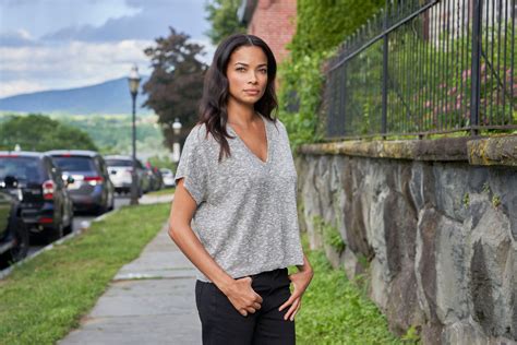 Hallmark Channel's Redemption in Cherry Springs (2021): Stars, Premiere ...