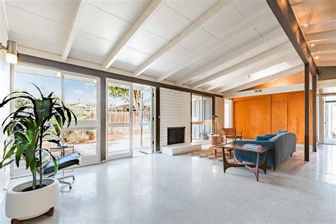 A restored Cliff May home lists in Long Beach for $849k - The Spaces