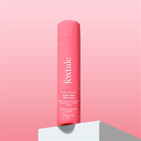 Buy Glow Moisturizer for Skin at Best Price | Foxtale