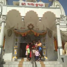 Radha Krishna Mandir - Hindu temple - Anand - Gujarat | Yappe.in