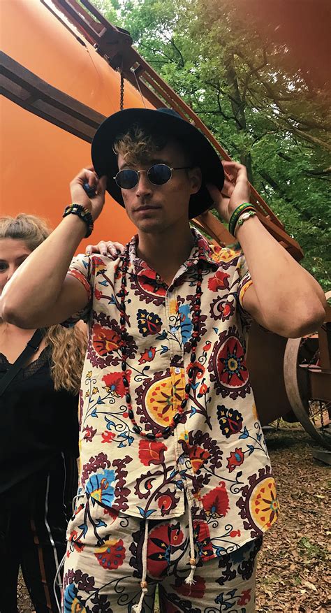 Coachella Men | Festival outfits men, Festival outfits, Coachella outfit