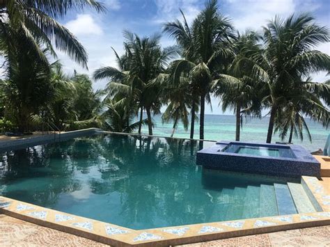 FLOWER BEACH RESORT (Anda, Bohol Province) - Resort Reviews & Photos ...