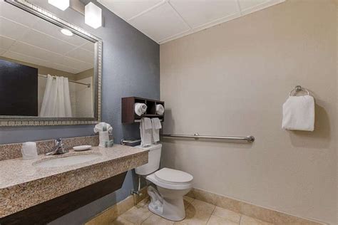 BEST WESTERN ALBEMARLE INN - Hotel Reviews, Photos, Rate Comparison ...