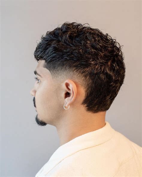 30 Modern Mullet Hairstyles For Men In 2024 How To Style – FDOMF