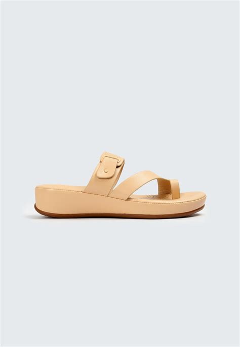 Buy Women Toe Ring Sandals Online at just Rs. 999.0 - 1000013159294 ...