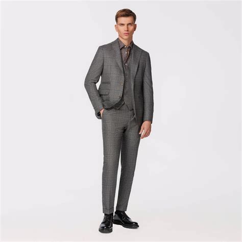 Gray Superfine Wool Check Suit Prince of Wales | TAILOR