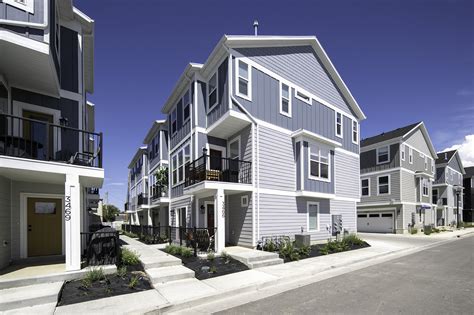 Hamlet Place 的图像结果