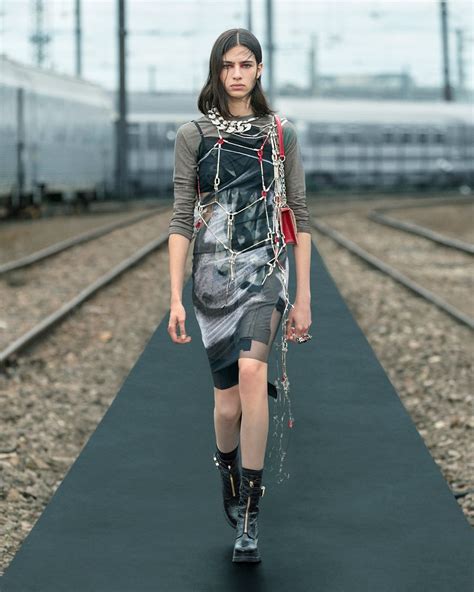Sites-GIV_US-Site | Givenchy