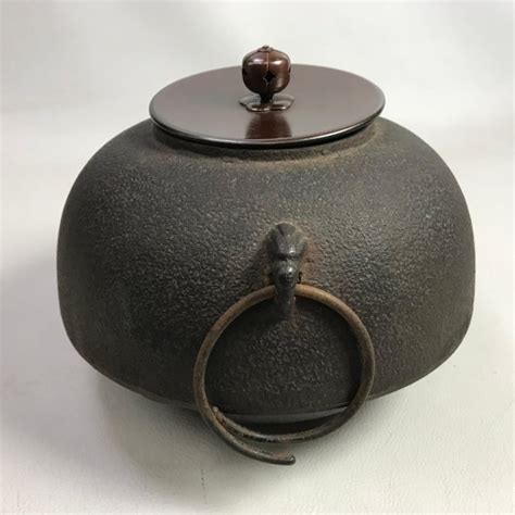 【藏舊尋寶屋】老日本 傳統金工藝 鐵蓋雙獸耳鑄鐵釜/大茶釜 *不會漏水*(一元起標)※2510281015921-6J※ | Yahoo拍賣