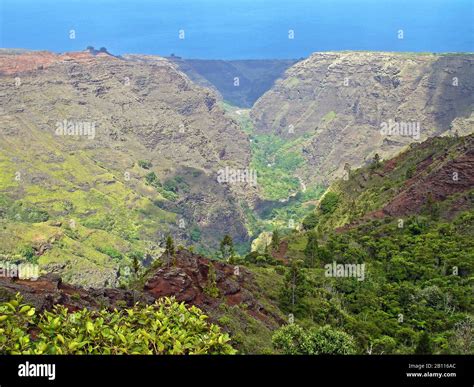 landscape on Nuku Hiva, Marquesas Islands, Polynesia Stock Photo - Alamy