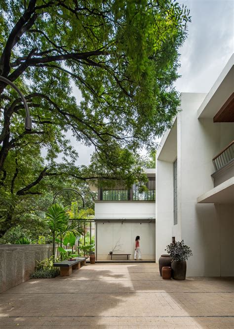 A 60-year-old dilapidated home in Bengaluru gets a fresh lease of life ...