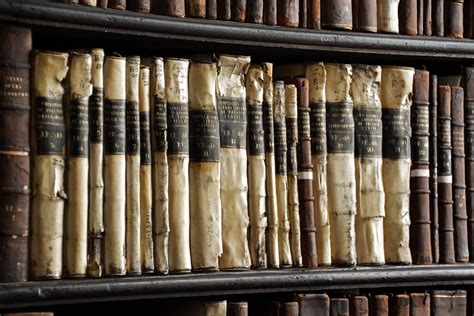 Раскрой секреты апостольских архивов Ватикана