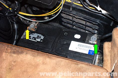 Remove Computer Module Mercedes R129 SL500 的图像结果