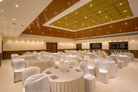LPK Waterfront - Venue - Candolim - Weddingwire.in