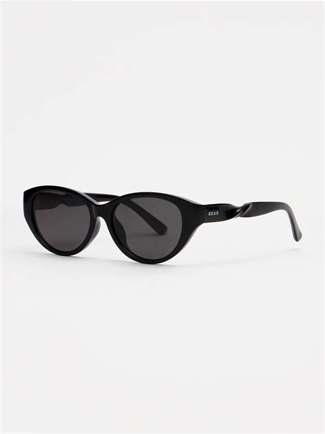 Shop Classic Black Cat-Eye Sunglasses with Grey Tint Lenses Online ...