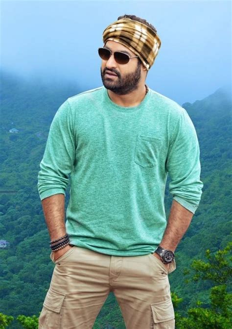 Jr Ntr, Mohanlal, Samantha, Nithya Menen's Janatha Garage stills ...