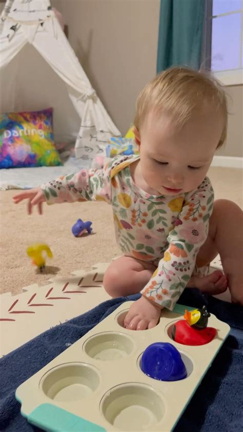 12 sensory and motor skills activities for 9 12 months old easy baby ...