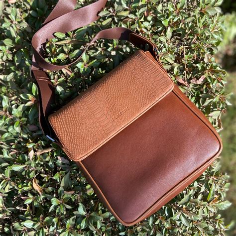 Sling bags for Men – Hamelin