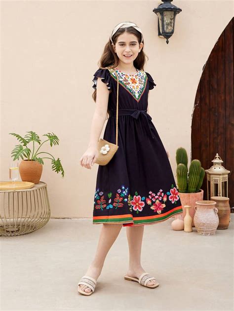 SHEIN Vestido Folgado E Adorável Com Estampa Floral E Gola Redonda Para ...