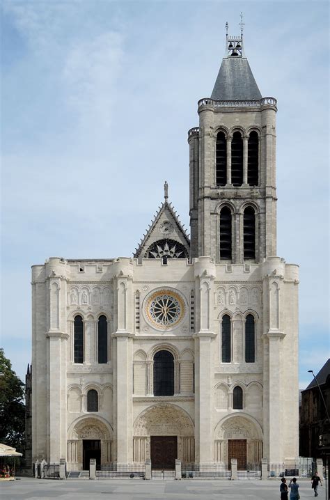 Basilica of saint denis | Церковная архитектура, Романская архитектура ...