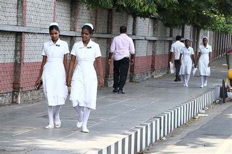 Snag in Tamil Nadu Nurses and Midwives Council website hits application ...